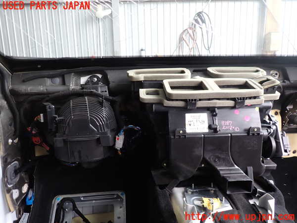 2UPJ-32876081]マセラティ・ギブリ(MG30A)エバポレーター1 中古_m0001.jpg