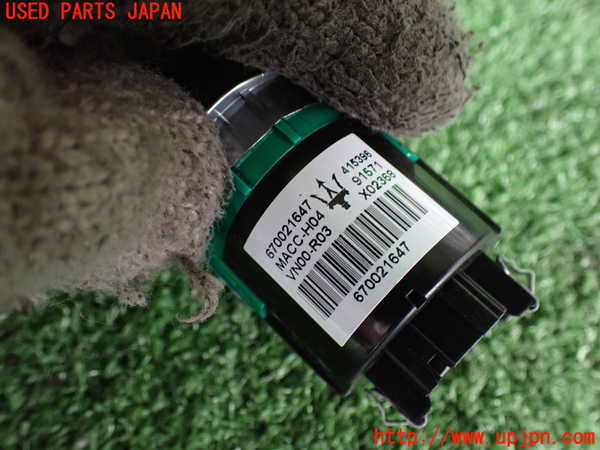 2UPJ-32877850]マセラティ・ギブリ(MG30A)時計 中古_m0003.jpg