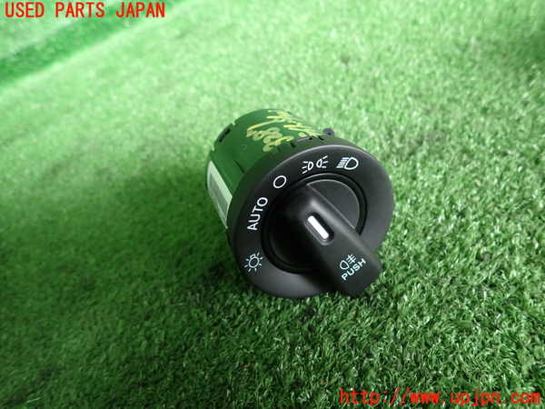 2UPJ-32876285]マセラティ・ギブリ(MG30A)ライトスイッチ 中古_m0001.jpg