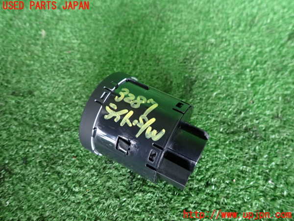 2UPJ-32876285]マセラティ・ギブリ(MG30A)ライトスイッチ 中古_m0002.jpg