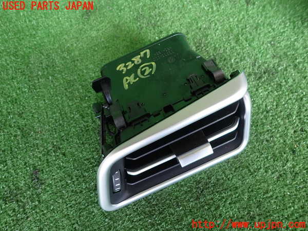 2UPJ-32877527]マセラティ・ギブリ(MG30A)エアコン吹き出し口2 (右) 中古_m0002.jpg
