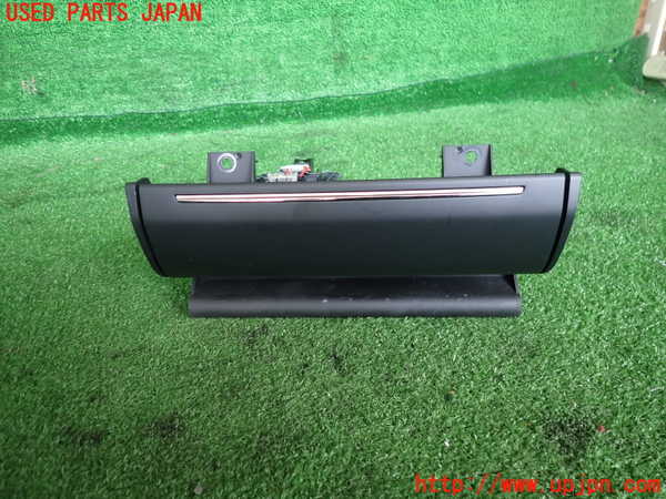 2UPJ-32877842]マセラティ・ギブリ(MG30A)小物入れ2 中古_m0001.jpg