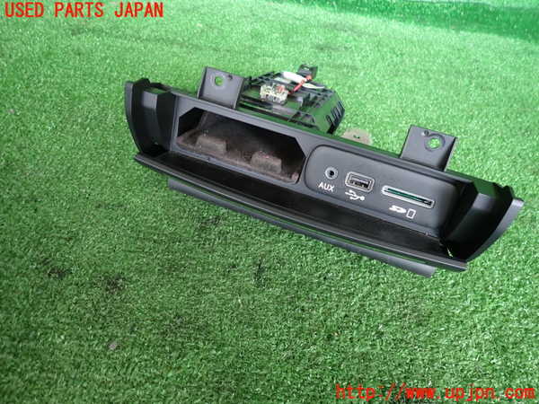 2UPJ-32877842]マセラティ・ギブリ(MG30A)小物入れ2 中古_m0002.jpg
