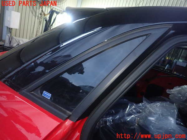 1UPJ-32881380]アウディ・A1 スポーツバック(8XCHZ)右クォーターガラス 中古_m0001.jpg