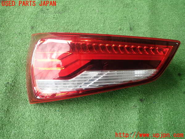 1UPJ-32881536]アウディ・A1 スポーツバック(8XCHZ)左テールランプ 中古_m0001.jpg