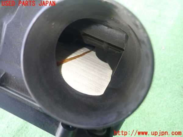 1UPJ-32882560]アウディ・A1 スポーツバック(8XCHZ)エアクリーナーボックス 中古_m0003.jpg