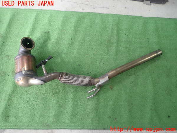 1UPJ-32882661]アウディ・A1 スポーツバック(8XCHZ)触媒1 中古_m0001.jpg