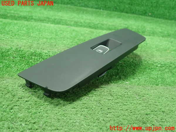 1UPJ-32886245]アウディ・A1 スポーツバック(8XCHZ)左前パワーウィンドウスイッチ 中古_m0002.jpg