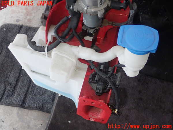 1UPJ-32886791]アウディ・A1 スポーツバック(8XCHZ)ウォッシャータンク1 中古_m0001.jpg