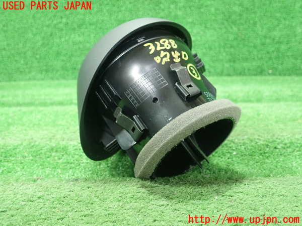 1UPJ-32887528]アウディ・A1 スポーツバック(8XCHZ)エアコン吹き出し口3 (左) 中古_m0003.jpg