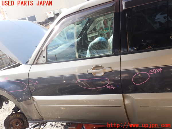 5UPJ-32891260]パジェロ(V98W)左前ドア AGC M2H3 中古_m0001.jpg