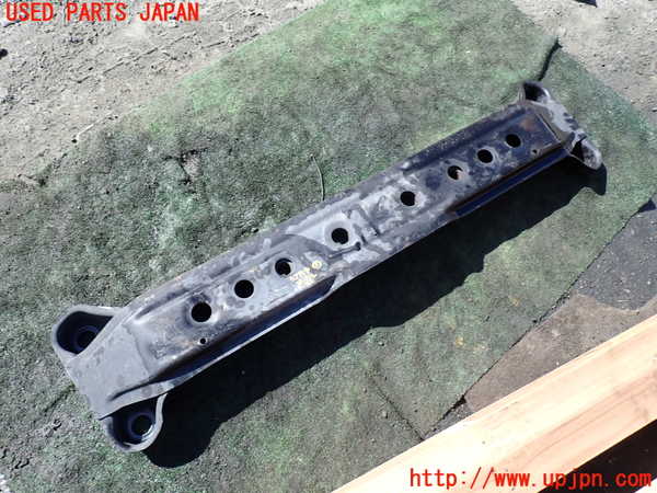 1UPJ-32895296]パジェロ(V98W)メンバー1 中古_m0001.jpg