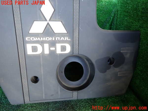 5UPJ-32892160]パジェロ(V98W)エンジンアッパーカバー 中古_m0002.jpg