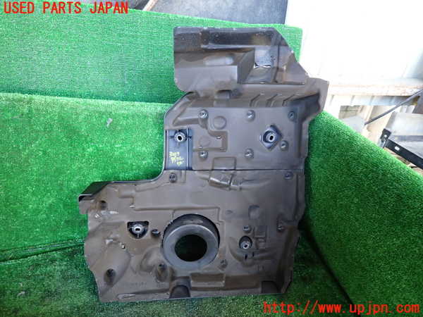 5UPJ-32892160]パジェロ(V98W)エンジンアッパーカバー 中古_m0003.jpg