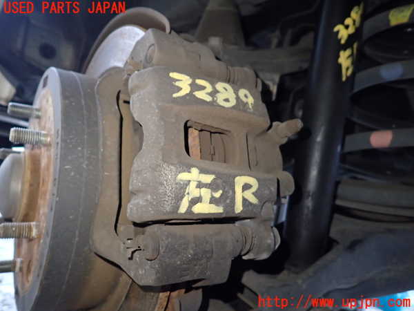 1UPJ-32894095]パジェロ(V98W)左リアキャリパー 中古_m0001.jpg