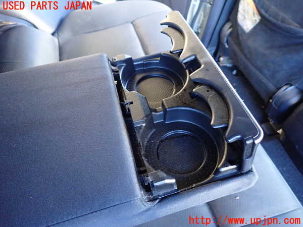 1UPJ-32897145]パジェロ(V98W)右2列目シート 中古_m0003.jpg