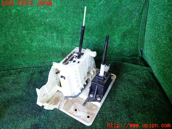 1UPJ-32897555]パジェロ(V98W)ATシフトレバー 中古_m0001.jpg
