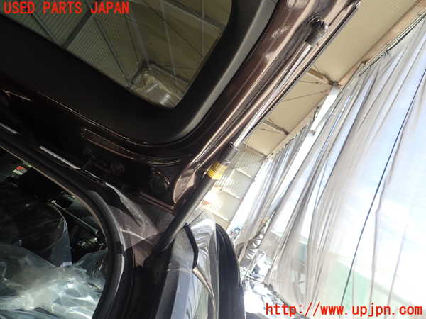 5UPJ-32901584]レクサス・CT200h(ZWA10)リアゲートダンパー 中古_m0001.jpg