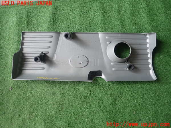 1UPJ-32902160]レクサス・CT200h(ZWA10)エンジンアッパーカバー 中古_m0002.jpg