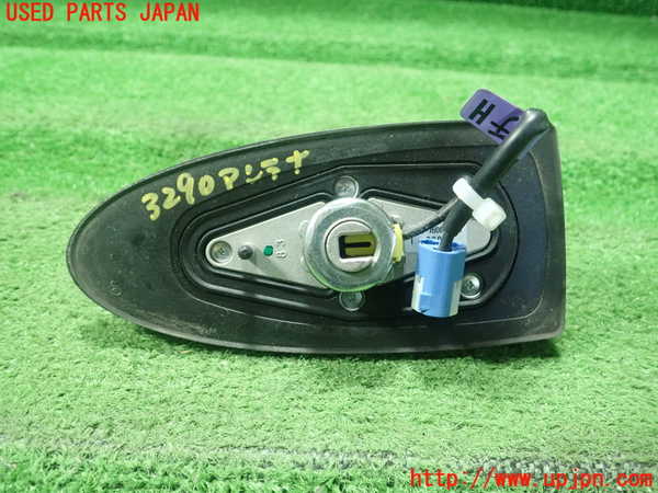 1UPJ-32906550]レクサス・CT200h(ZWA10)アンテナ 中古_m0003.jpg