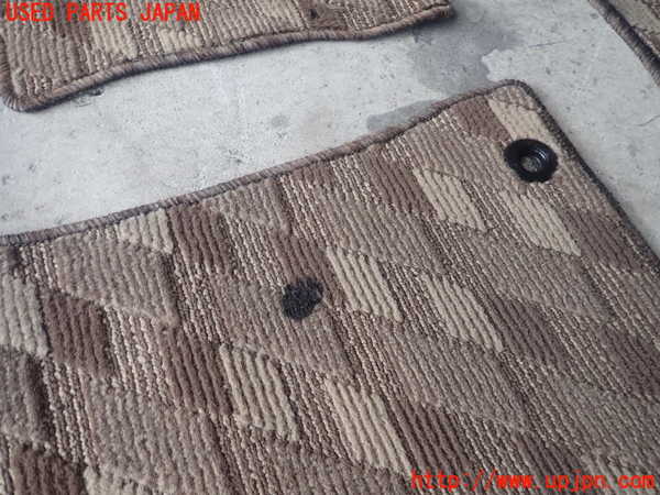 1UPJ-32907800]レクサス・CT200h(ZWA10)フロアマット 中古_m0003.jpg