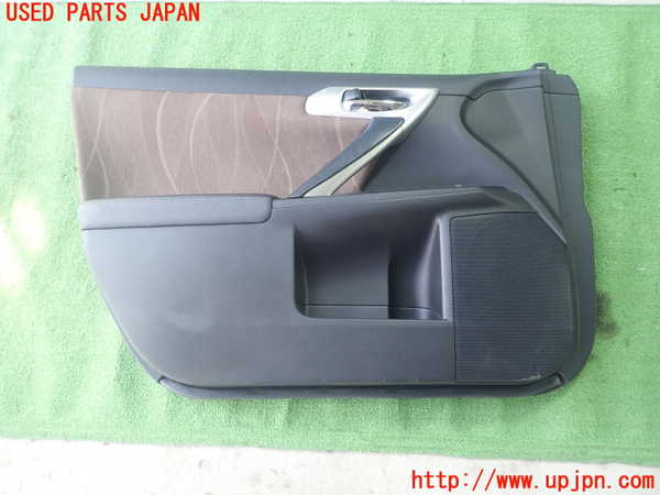 5UPJ-32901264]レクサス・CT200h(ZWA10)左前ドア内張り 中古_m0001.jpg