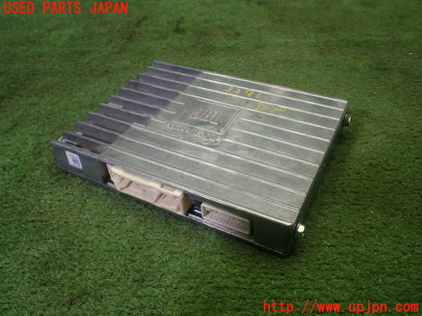 1UPJ-32916525]ハリアー ハイブリッド(AVU65W)アンプ 中古_m0001.jpg