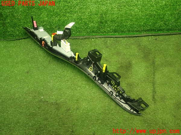 1UPJ-32916306]ハリアー ハイブリッド(AVU65W)スイッチ1 (マップ等) 中古_m0003.jpg