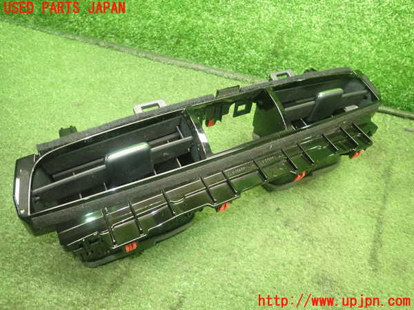 1UPJ-32917528]ハリアー ハイブリッド(AVU65W)エアコン吹き出し口3 (真中) 中古_m0005.jpg