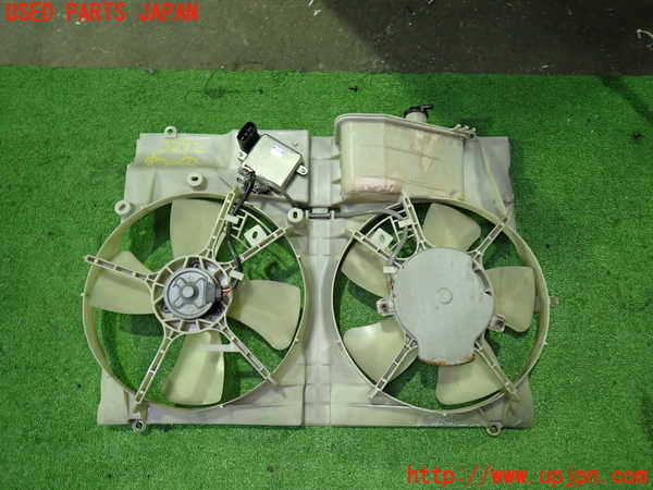 1UPJ-32926836]アルファードG(MNH10W)電動ファン1 中古_m0001.jpg
