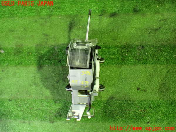 1UPJ-32927555]アルファードG(MNH10W)ATシフトレバー 中古_m0001.jpg