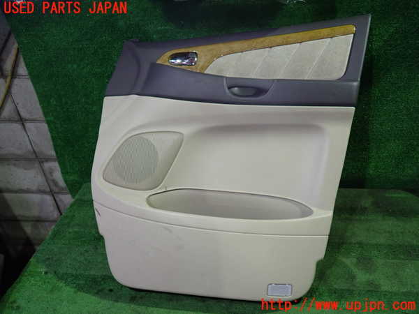 1UPJ-32921234]アルファードG(MNH10W)右前ドア内張り 中古_m0001.jpg