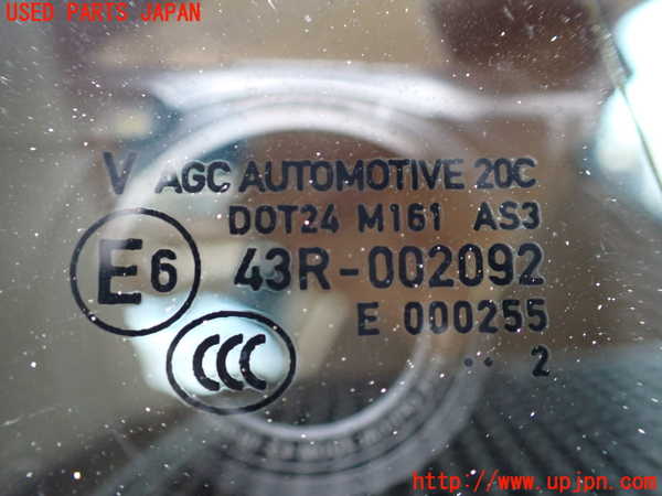 1UPJ-32931382]ポルシェ・カイエン S ハイブリッド(92ACGE)左クォーターガラス AGC M161 中古_m0002.jpg