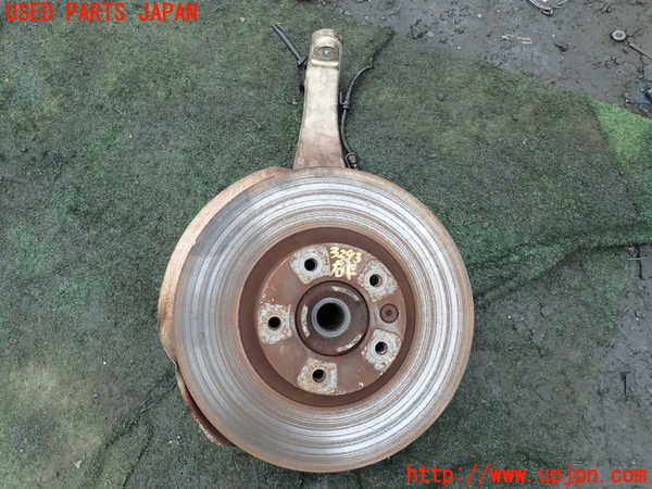 1UPJ-32934290]ポルシェ・カイエン S ハイブリッド(92ACGE)右フロントナックルハブ 中古_m0001.jpg