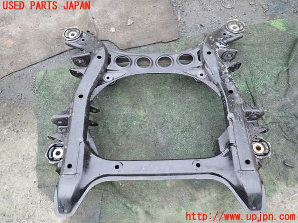1UPJ-32935285]ポルシェ・カイエン S ハイブリッド(92ACGE)フロントメンバー 中古_m0003.jpg