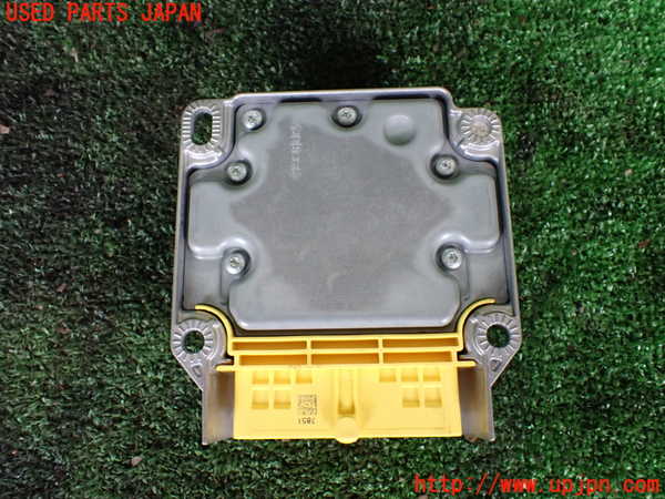 1UPJ-32936145]ポルシェ・カイエン S ハイブリッド(92ACGE)エアバッグコンピューター 中古_m0003.jpg