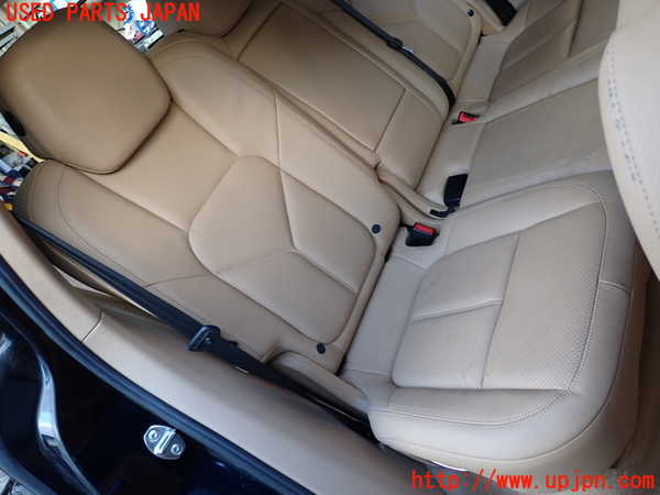 1UPJ-32937145]ポルシェ・カイエン S ハイブリッド(92ACGE)右2列目シート 中古_m0001.jpg