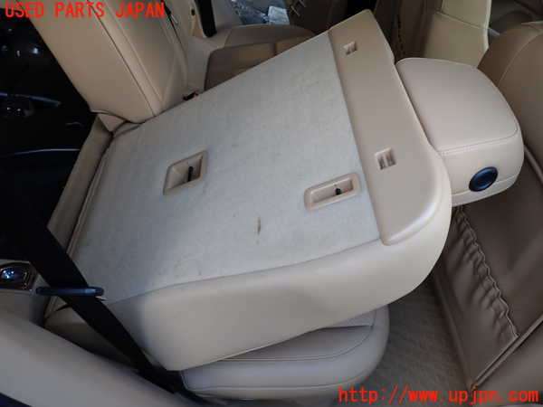 1UPJ-32937145]ポルシェ・カイエン S ハイブリッド(92ACGE)右2列目シート 中古_m0004.jpg