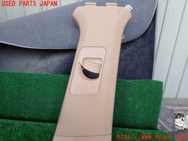 1UPJ-32937665]ポルシェ・カイエン S ハイブリッド(92ACGE)右センターピラートリム 中古_m0002.jpg