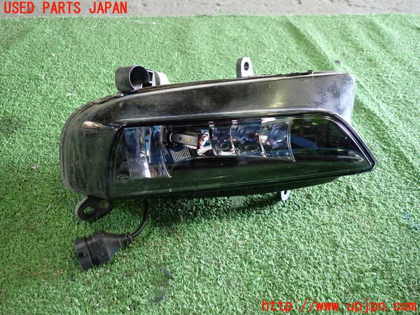 1UPJ-32941180]アウディ・S5 スポーツバック(8TCREL)右フォグ 中古_m0001.jpg