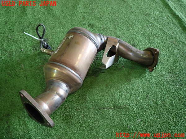 1UPJ-32942661]アウディ・S5 スポーツバック(8TCREL)触媒1 (右側) 中古_m0004.jpg