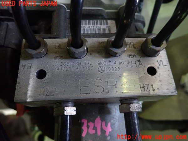 1UPJ-32944040]アウディ・S5 スポーツバック(8TCREL)ABSアクチュエーター 中古_m0002.jpg