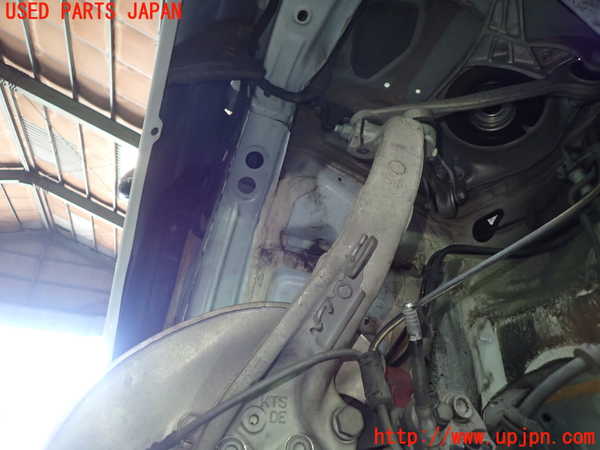 1UPJ-32944290]アウディ・S5 スポーツバック(8TCREL)右フロントナックルハブ 中古_m0002.jpg