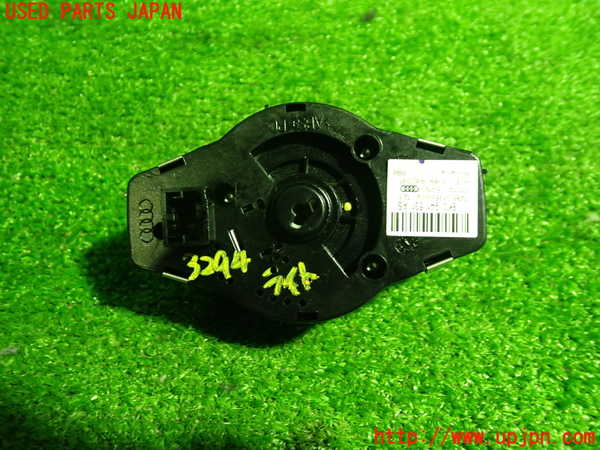 1UPJ-32946285]アウディ・S5 スポーツバック(8TCREL)ライトスイッチ 中古_m0003.jpg