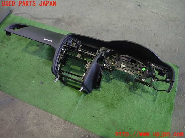 1UPJ-32947505]アウディ・S5 スポーツバック(8TCREL)ダッシュボード 中古_m0001.jpg