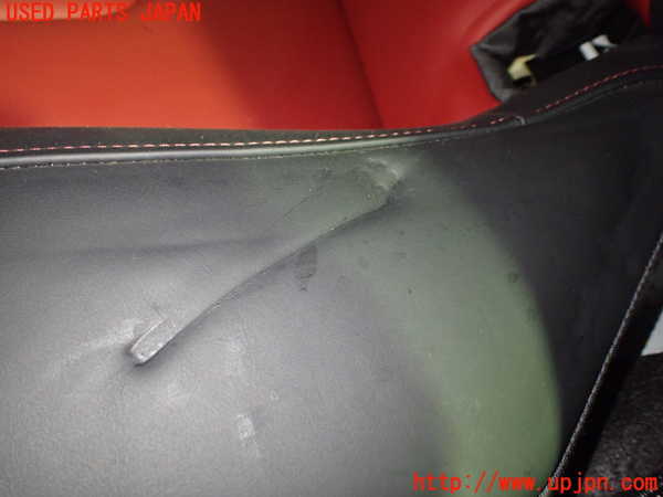 1UPJ-32947385]アウディ・S5 スポーツバック(8TCREL)リアシート 中古_m0004.jpg