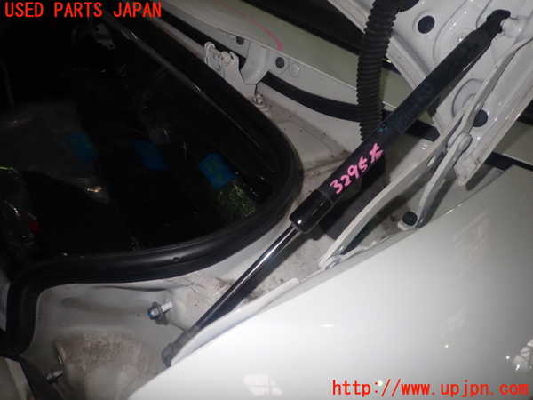 1UPJ-32951506]BMW 220i カブリオレ F23(1J20)トランクダンパー 中古_m0001.jpg