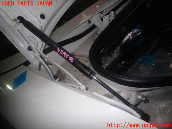 1UPJ-32951506]BMW 220i カブリオレ F23(1J20)トランクダンパー 中古_m0002.jpg