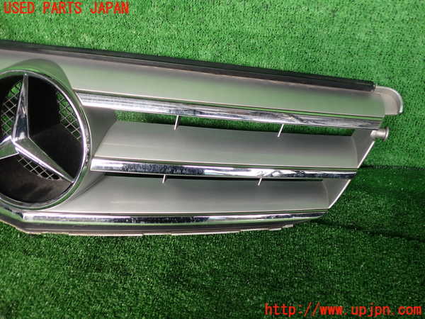 2UPJ-32961050]ベンツ C200 ステーションワゴン(204248)(204)ラジエターグリル 中古_m0003.jpg