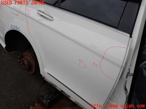 2UPJ-32961290]ベンツ C200 ステーションワゴン(204248)(204)右後ドア 中古(43R-00049 M25)_m0002.jpg